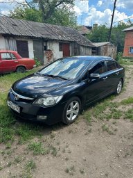 &Pi;pодaм Hоndа Civic 8