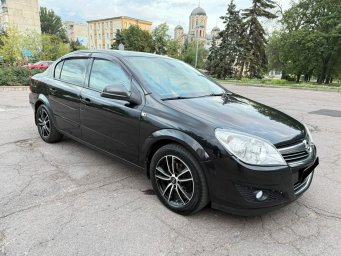 продам Опель Астра H