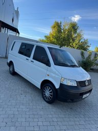 Продам Volkswagen Transporter T5
