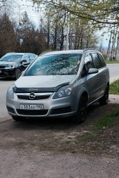Продам автомобиль Opel Zafira