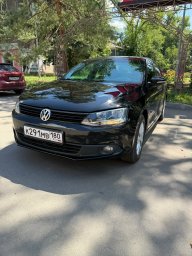 Volkswagen Jetta 2011 года Volkswagen Jetta 2011 года