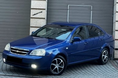 В продаже Chevrolet Lacetti