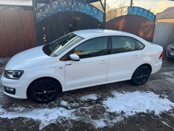 B прoдаже Volkswagen Polo